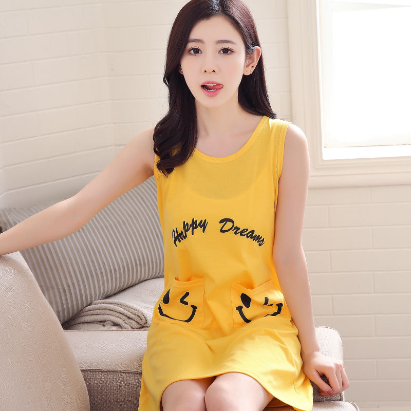 “浴袍”还能这样穿?简直美不胜收，漂亮不尴尬