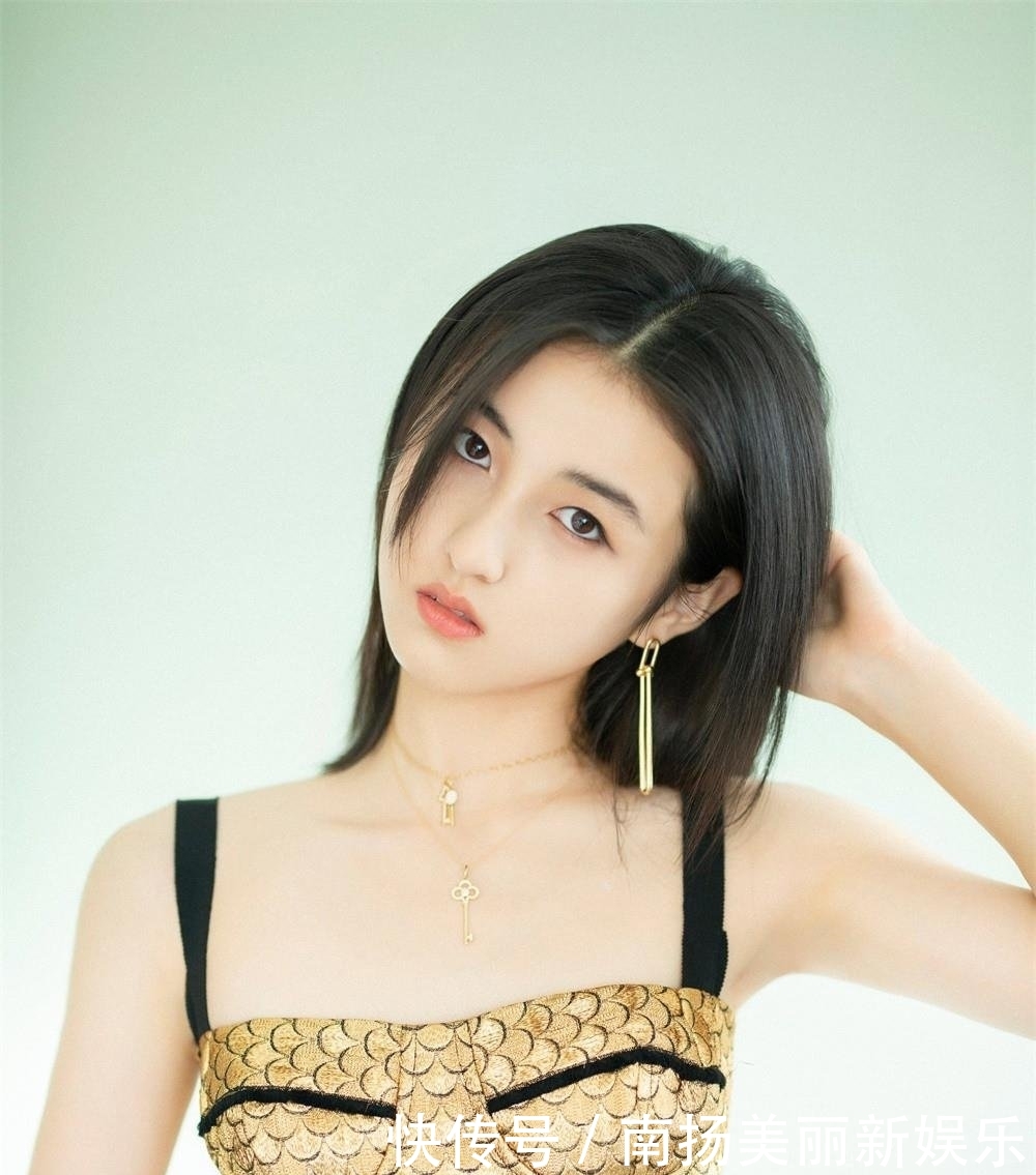 #水波纹卷发#“低马尾”失宠了!2020年这4种“发型”最流行,八成女生都适合