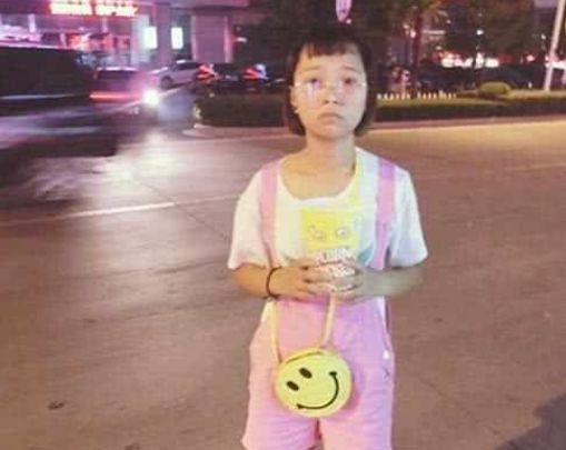 蔡萝莉的素颜照让人失望,杨清柠闺蜜顾茜茜,对不起,打扰了!