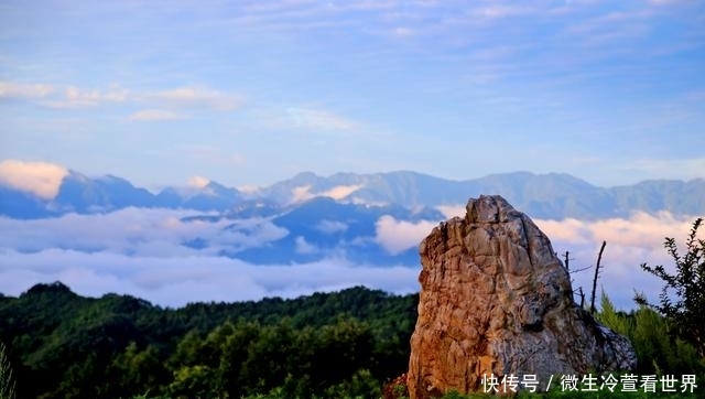 湖北保康：天边现黄龙云图，5分种后隐退，摄影师拍下瞬间奇观