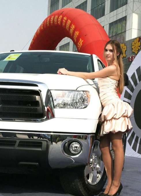 俄罗斯美女在中国奋斗的生活