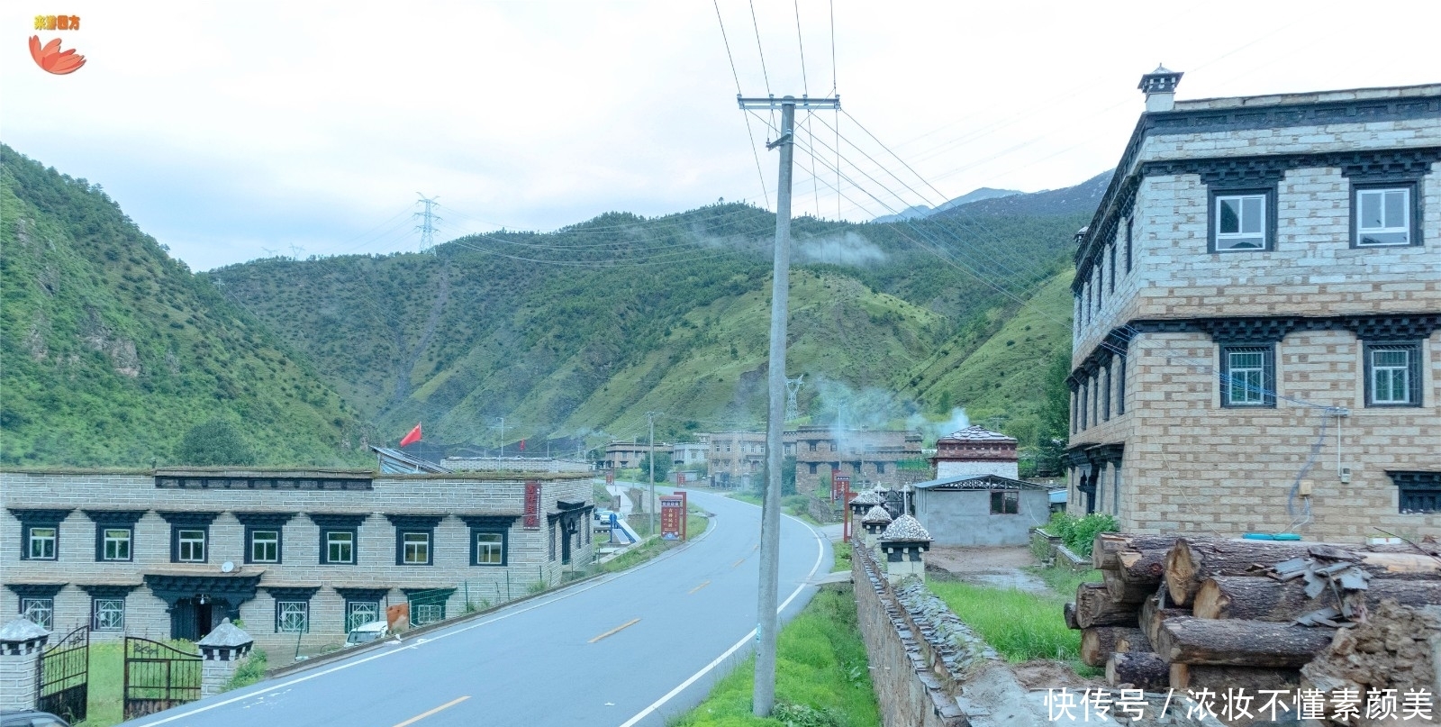 成都亚丁十日行之夜宿香格里拉民宿,藏式风格还便宜,值得一试