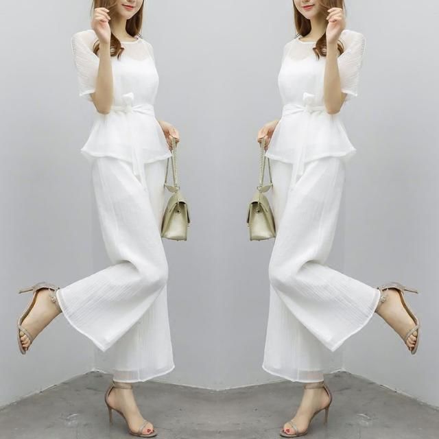 嫂子比我大十岁，但是她穿上这种大气套装，朋友都以为是我姐姐