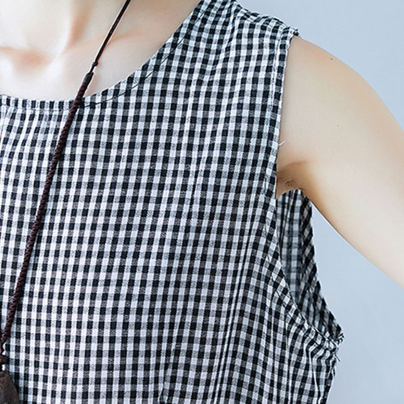 70后姐姐真会打扮，这些时尚套装穿身上，嫩美得像18岁小姑娘