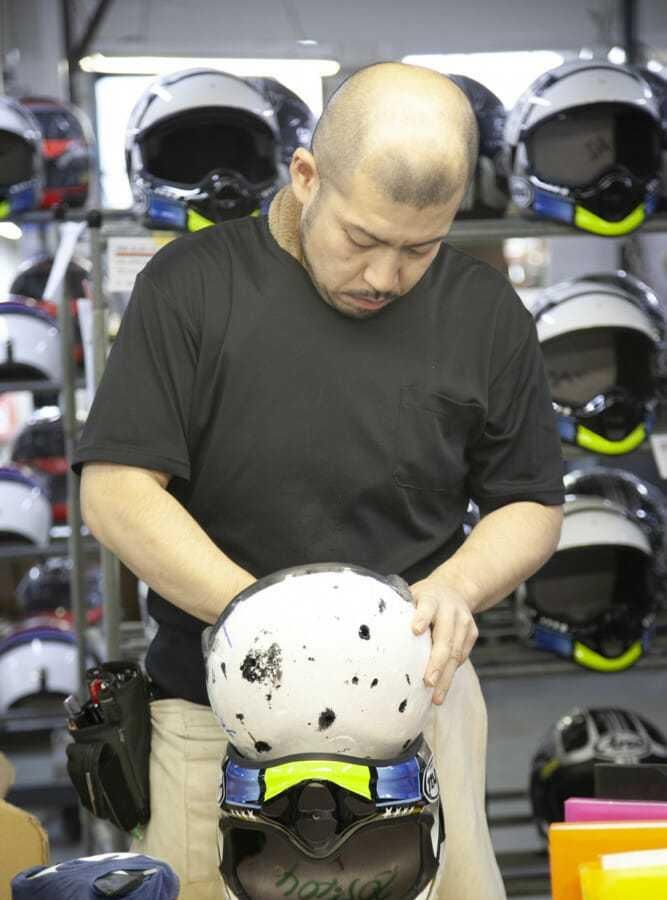 顶级■顶级头盔的诞生过程 Arai头盔工厂探秘之旅