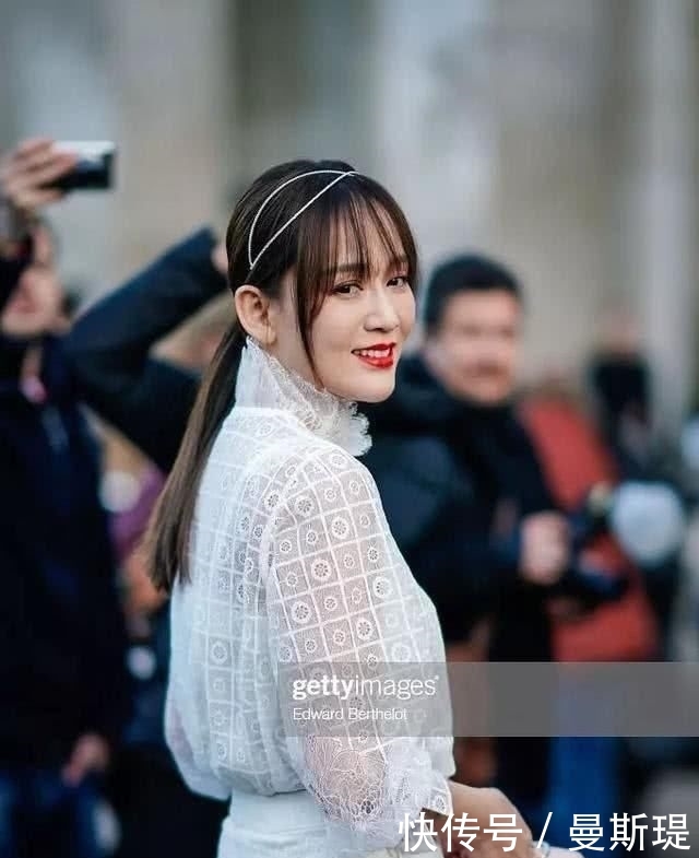  #暴露#外媒“坑”惨中国女星！拍完照不给修图！女星暴露最丑一面！