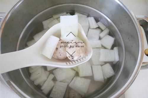  「冬瓜」减肥也能吃肉？这肉每天坚持吃，减脂增肌，越吃裤腰越宽松