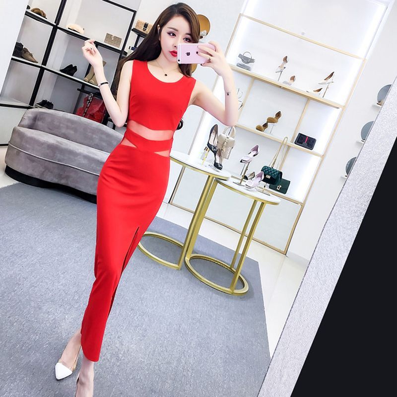 那么性感的你没有这样的连衣裙?多对不住你的身材，毕竟这么美哦