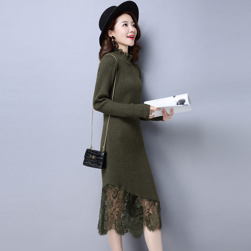 入秋微凉，别穿短裤了，试试这“网红裙”，保暖又时尚，太漂亮了