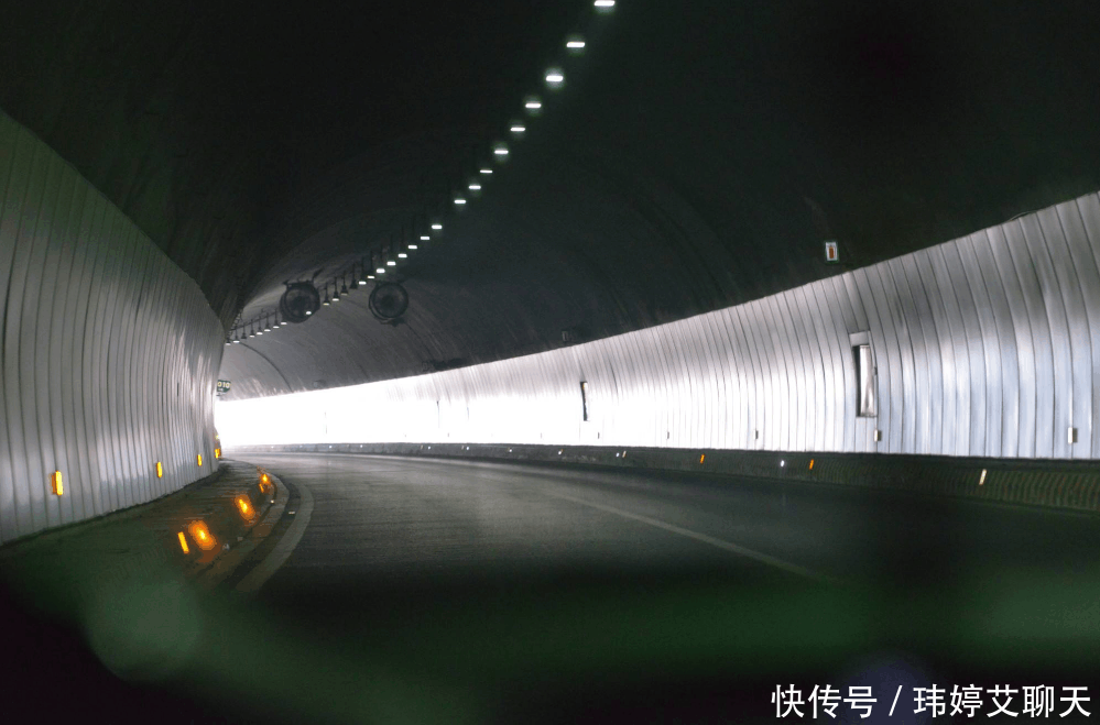 中国最耗电的一条隧道, 埋在地下1650米, 每年电费要花934.4万