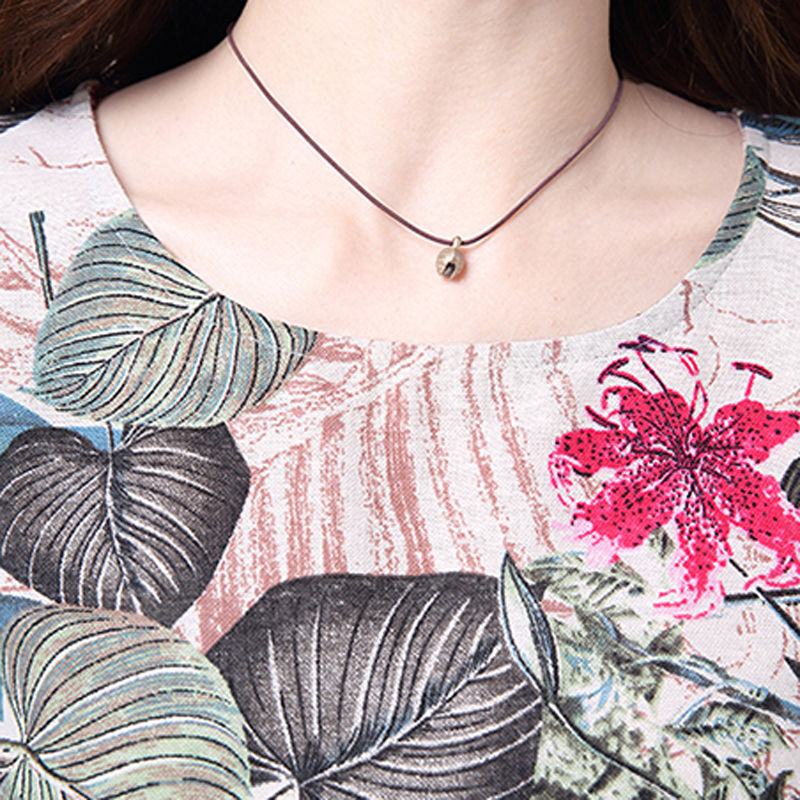 竟想不到,这薄款“棉麻”裙这么时髦,六七零后穿,满满女人味