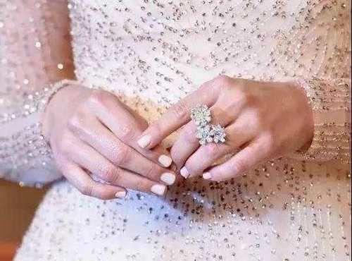  BlingBling@钻石BlingBling,下一个闪耀女孩就是你