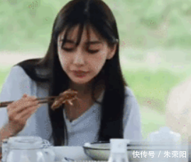 baby被尬黑假吃爆米花 节目组澄清:一粒米也值得作假?