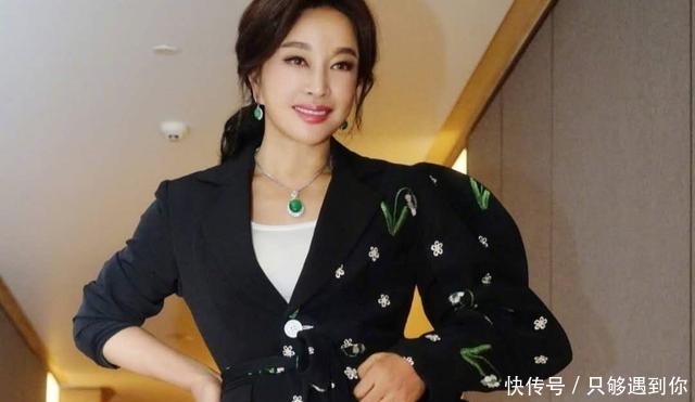 穿的时尚的图片