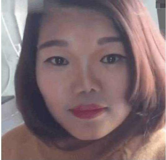 女子天生长了一张丑脸，老公都嫌弃她，当化妆后老公都看傻了