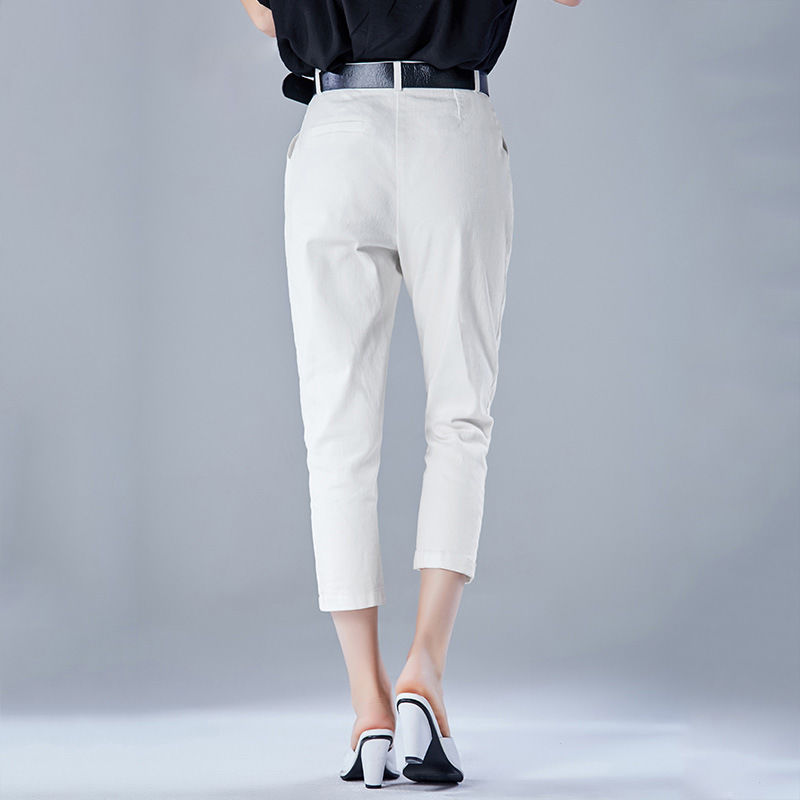 外出游玩穿裙子不方便!试试这样的小衫+棉麻裤，清凉透气超嫩美