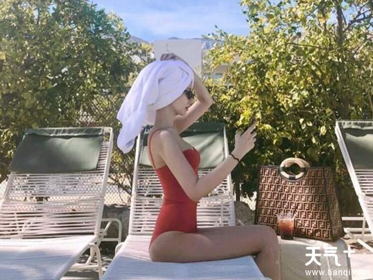 比基尼怎么选 教你不同身材如何选对比基尼