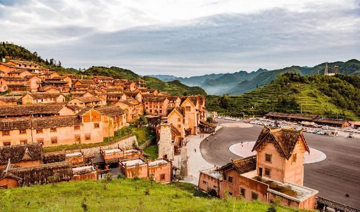 重庆超41度热爆，贵州这座城市26度已是高温，空调都卖不出去!