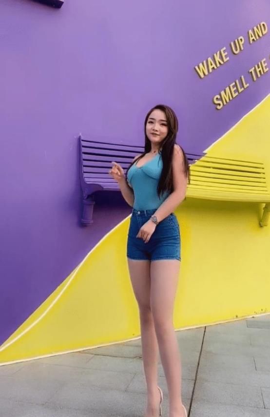  舒适|新潮小姐姐美愈天人，特別的清新，简直就是宅男杀手！