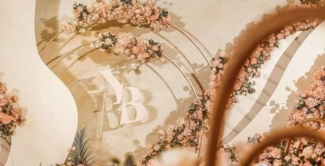  「愈久」一场需要时间沉淀的婚礼，他们的爱情和酒一样，愈久弥香至醇至美
