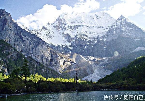 中国这个地方，被国际友人誉为“水蓝色星球上的最后一片净土”