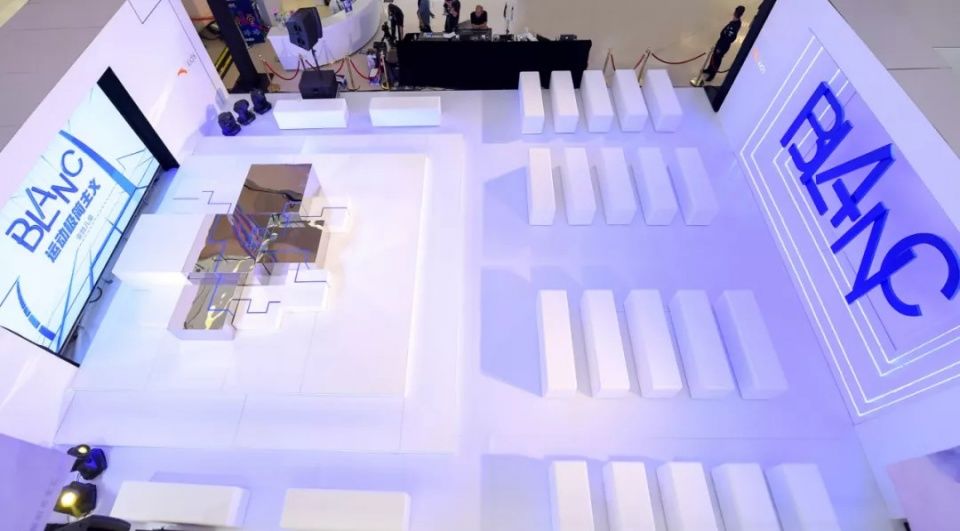 错过最火的“运动极简主义”，这个秋冬都不能好好穿了!