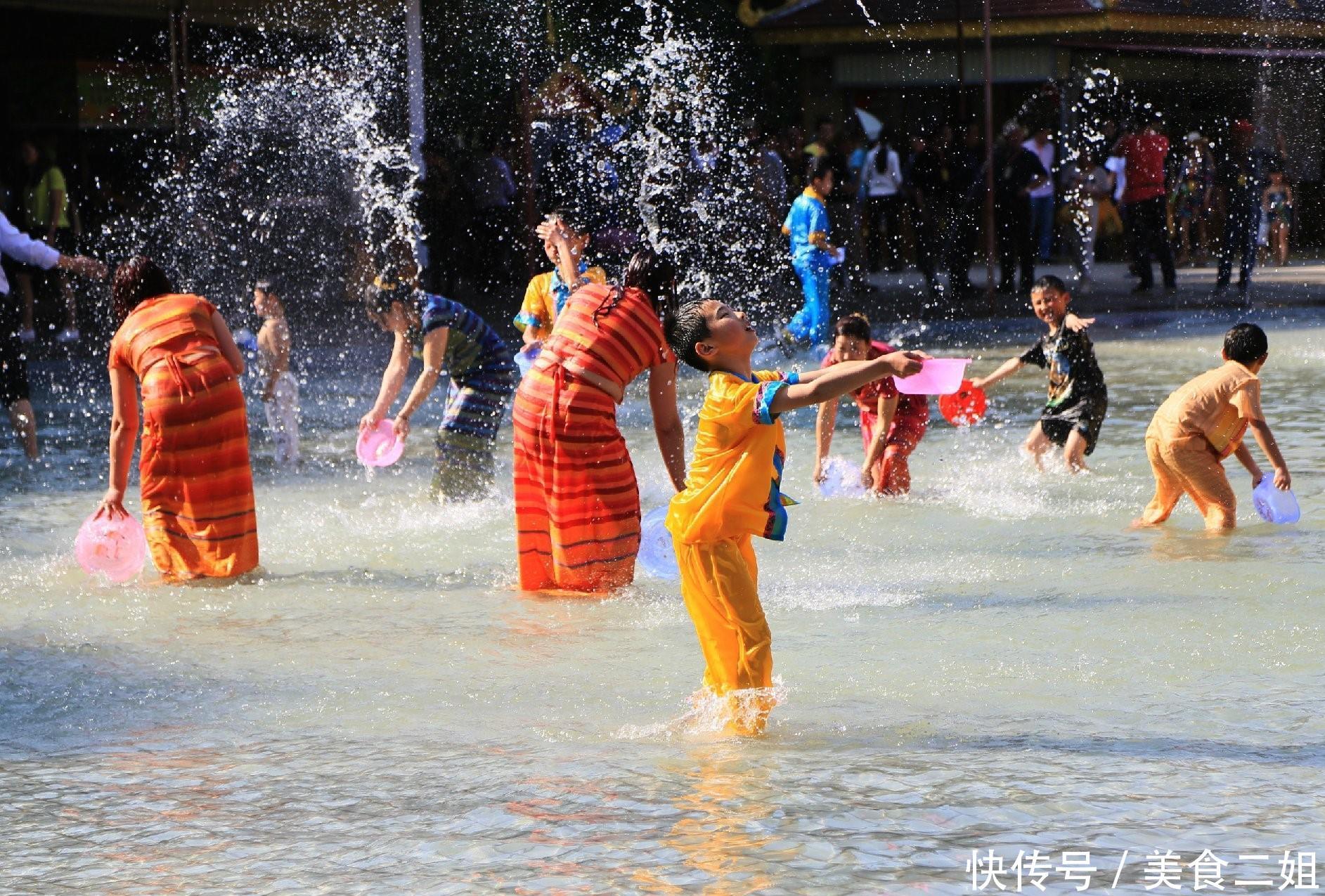 中国最有钱的寺庙，门票上百元，和尚天天都用麻袋来装钱