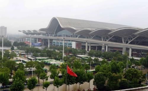  建筑@中国“最美”火车站，耗资140亿，被誉为全球最美建筑！