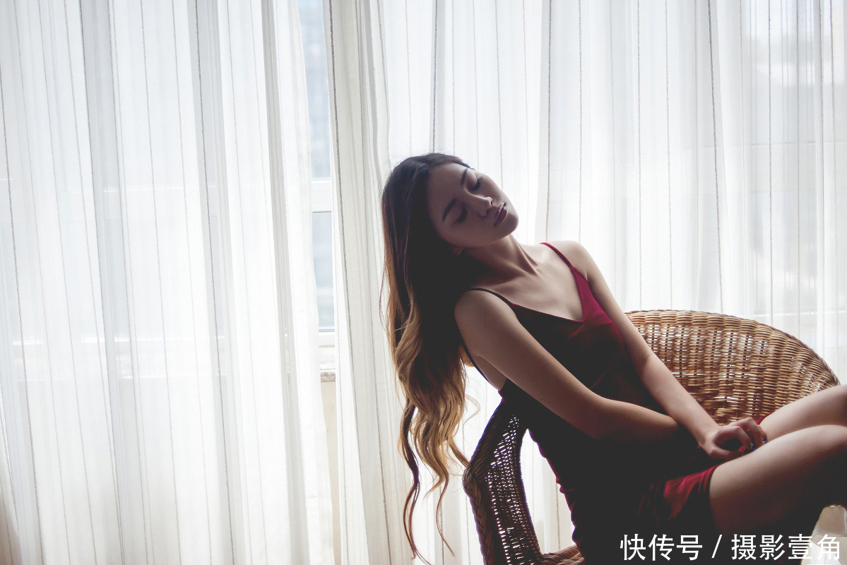 人像摄影：成熟女人独有的芬芳和气质