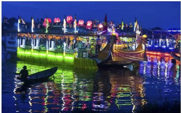 中国游客去越南数量爆减，本地人不高兴了，网友：还真有脸