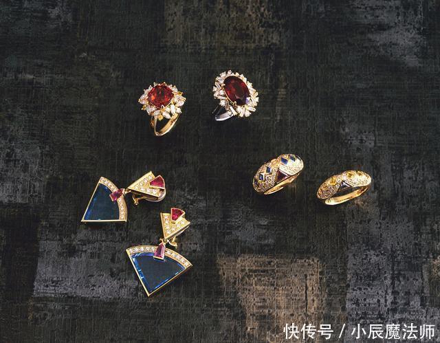  「气质」女人的不同年龄段戴什么首饰比较适合？（建议直接收藏！）