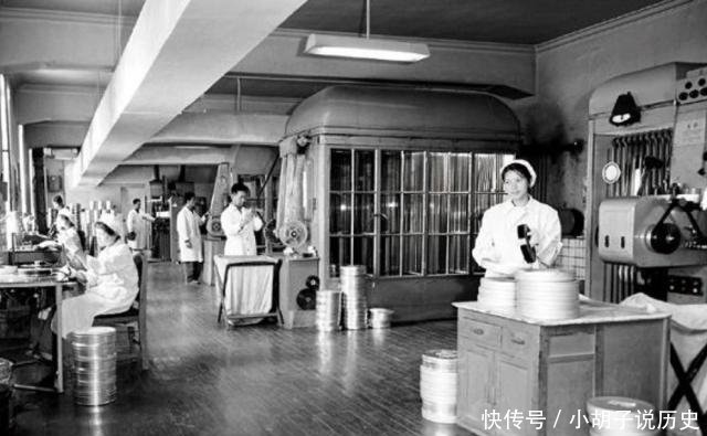 吉林山区长影875分厂,亚洲最大的洗印厂,古树参天,建筑荒废