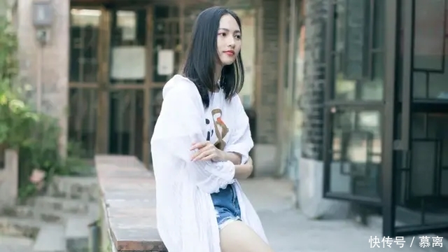 「性感」美女图集,第797期:性感时尚,图几小姐姐,你会更喜欢呢?