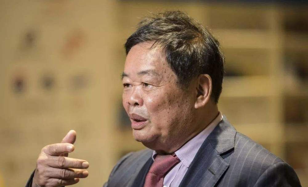  『曹德旺』曹德旺：14亿人，只有2亿人有消费能力，拿什么买车？