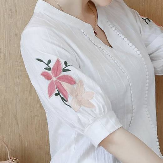 难怪十个女人九个夏天喜欢穿棉麻衫，上身年轻显白，舒服的不得了