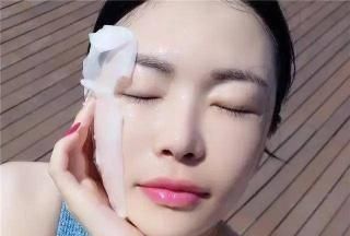  让自己|真正“爱脸”的女人，不会在这3个时间段“敷面膜”，浪费还毁脸