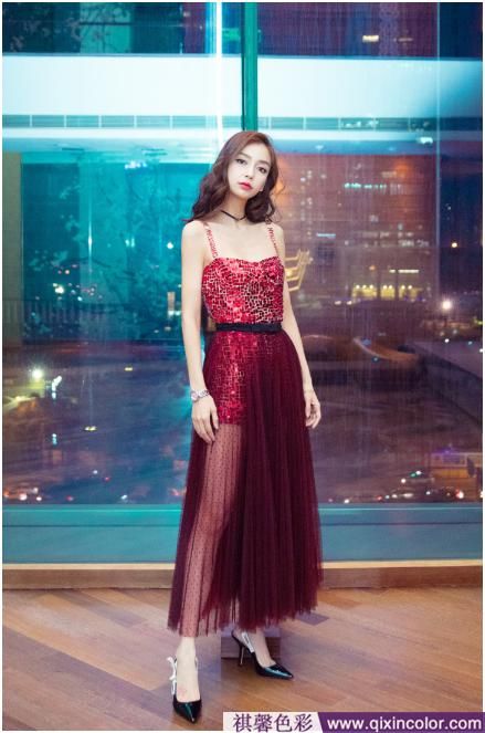 2018年演唱会，色彩顾问的范冰冰、杨幂、赵丽颖都没她出彩！