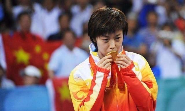  退役■世界体坛能吊打一个时代的四位巨星：张怡宁因无对手选择退役