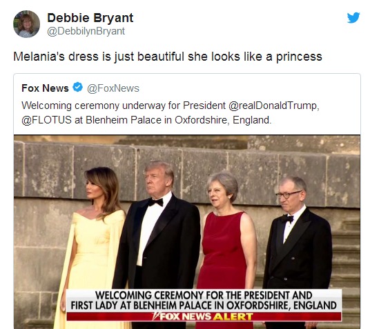 梅拉尼娅随特朗普访英 这次穿衣风格获赞:像公主
