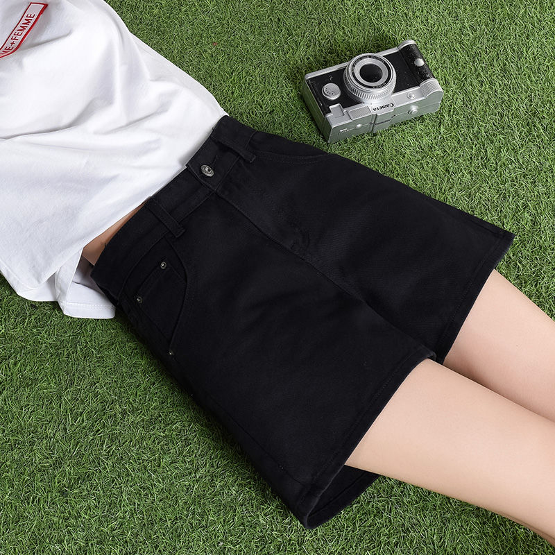 哇!姐姐穿件“热裤”穿的只剩臀部，舒适贴身，打造完美俏丽电瞽