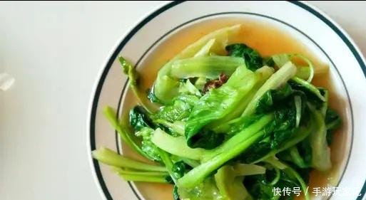 『全家』秋天这两样菜一起炒,成本不到一块钱,常吃美容护肤,全家都爱吃