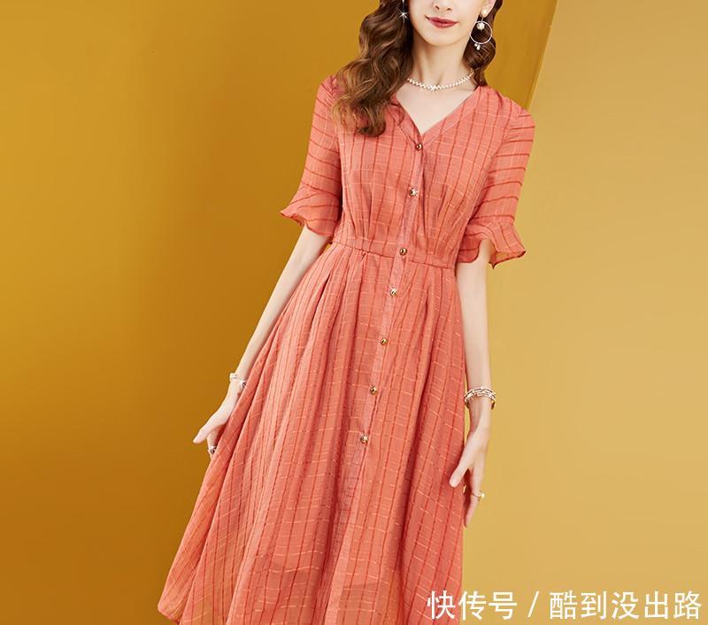 『气质』如果你是女教师,建议穿这“教师裙”+高跟鞋,大方得体,显气质