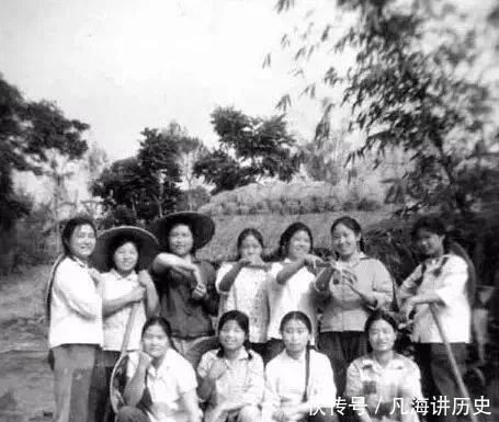  #下乡#知青下乡老照片，记录了一个波澜壮阔的年代