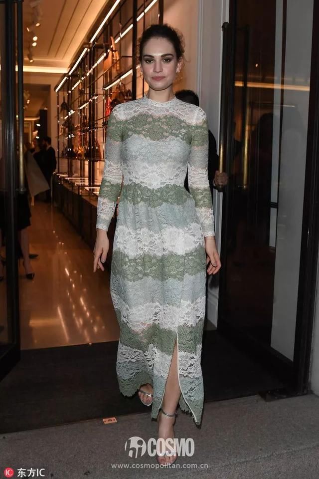 郑素敏这条小绿裙是下一个爆款没错了