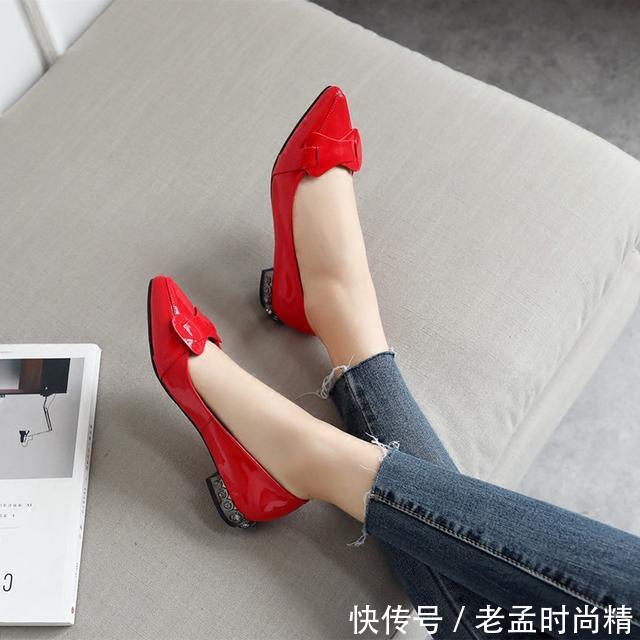 【气质】超时尚的女单鞋,鞋底柔软,款式新颖,穿出不一样的气质!