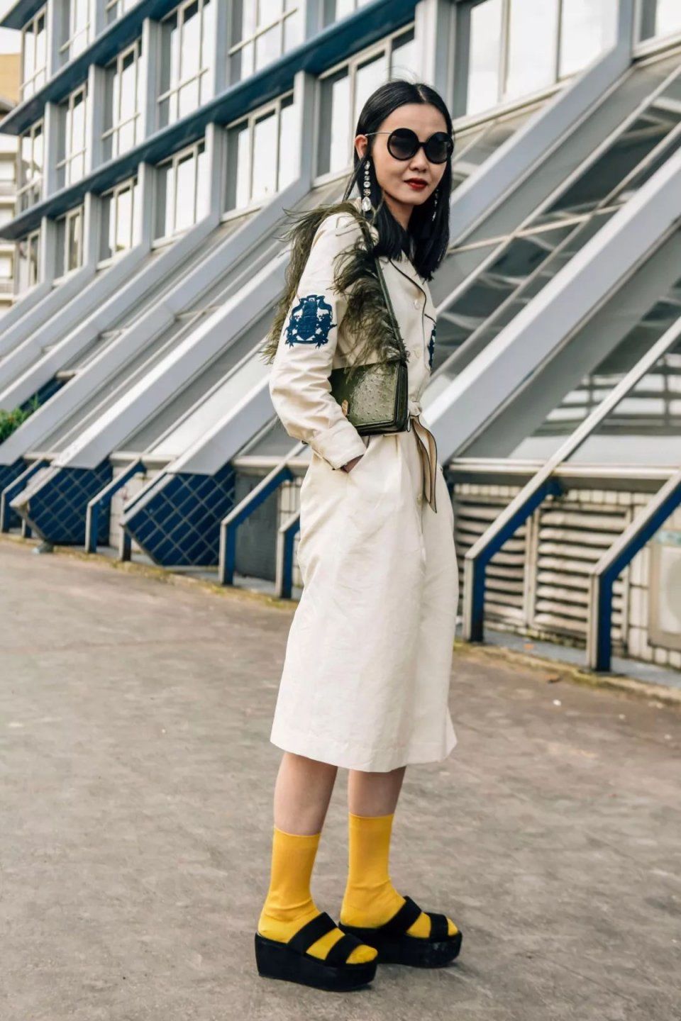 我被今年这个流行色圈粉了，太吸睛!