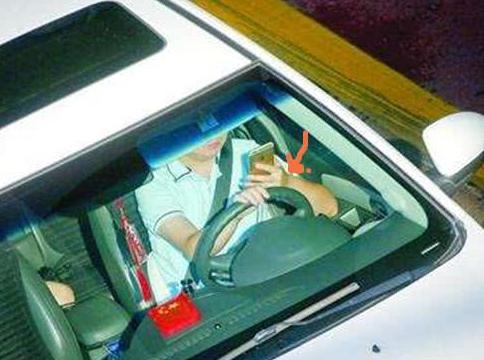 汽车导航再见了！中国新式“导航全景”一出，再也不用低头太先进