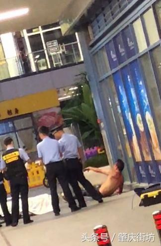 突发！网传肇庆某商铺门口有人打死人？警方已通报！不要传谣了！