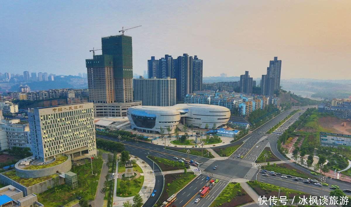 四川贵州一高铁时速350，斥资358亿途经“酒都”，你知道是哪吗？