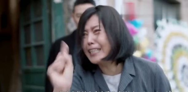  封容■让人喷饭的神仙配角！房似锦的妈在众妈里C位出道，被封容嬷嬷2.0